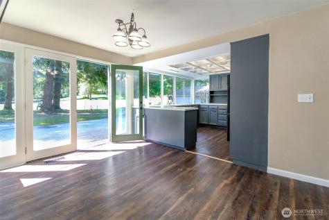 14823 SE 172nd Place Renton WA 98058