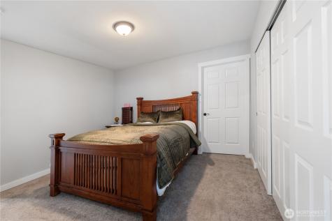 5000 Hansberry Street NW Bremerton WA 98311