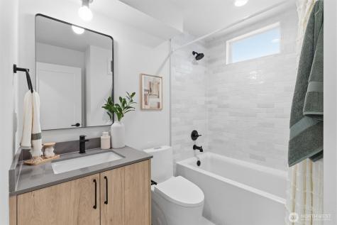 805 NW 63rd Street Seattle WA 98107