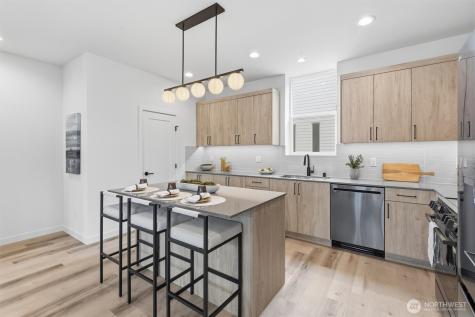 805 NW 63rd Street Seattle WA 98107