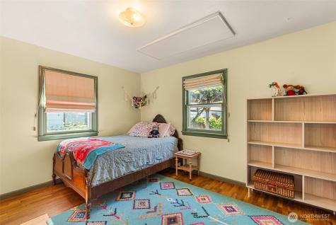 229 W Allen Avenue Chelan WA 98816