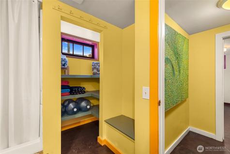 229 W Allen Avenue Chelan WA 98816