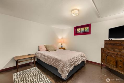 229 W Allen Avenue Chelan WA 98816
