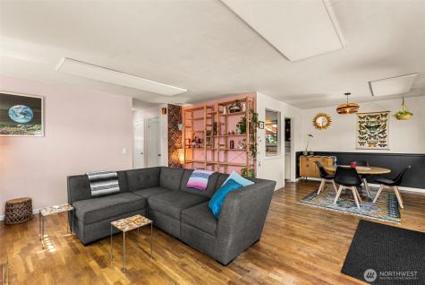 229 W Allen Avenue Chelan WA 98816