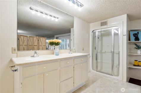 32123 32nd Avenue SW Federal Way WA 98023