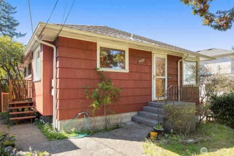 4333 32nd Avenue W Seattle WA 98199