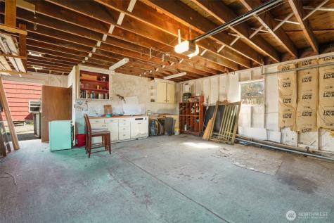4333 32nd Avenue W Seattle WA 98199