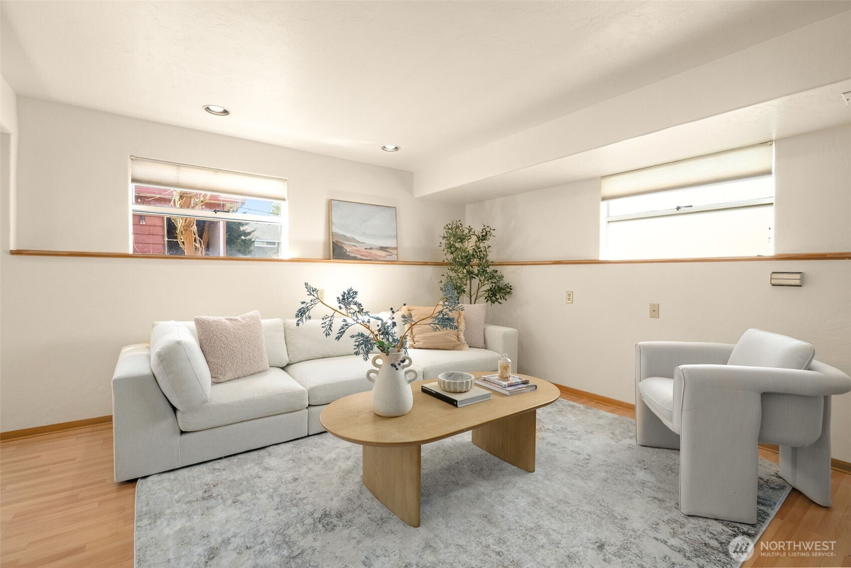 4333 32nd Avenue W Seattle WA 98199
