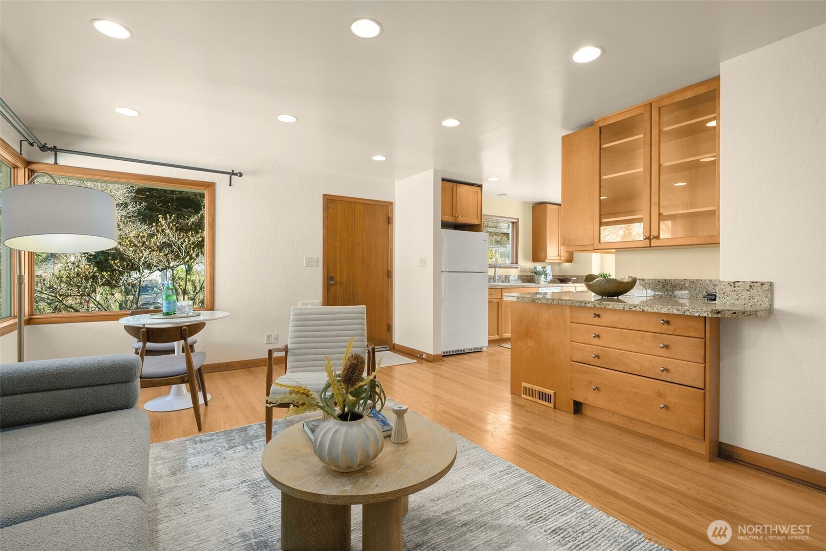 4333 32nd Avenue W Seattle WA 98199