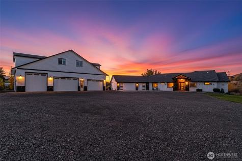 5060 Basin View Drive Rock Island WA 98850