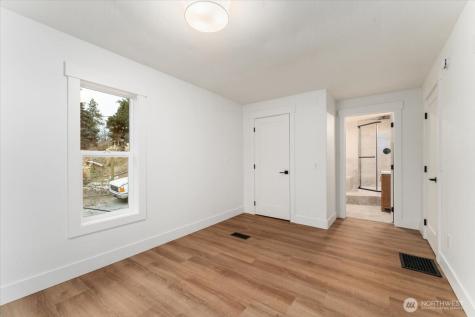 124 Boetzkes Avenue Manson WA 98831