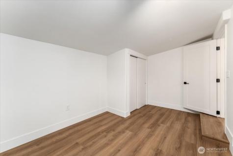 124 Boetzkes Avenue Manson WA 98831