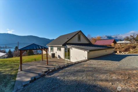 124 Boetzkes Avenue Manson WA 98831