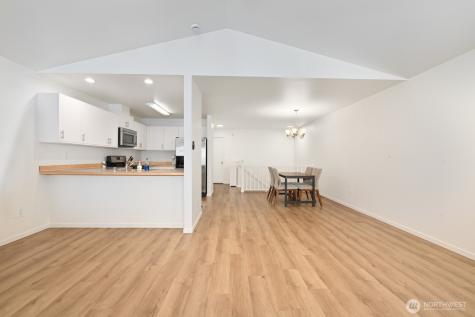 13607 56th Avenue SE Everett WA 98208