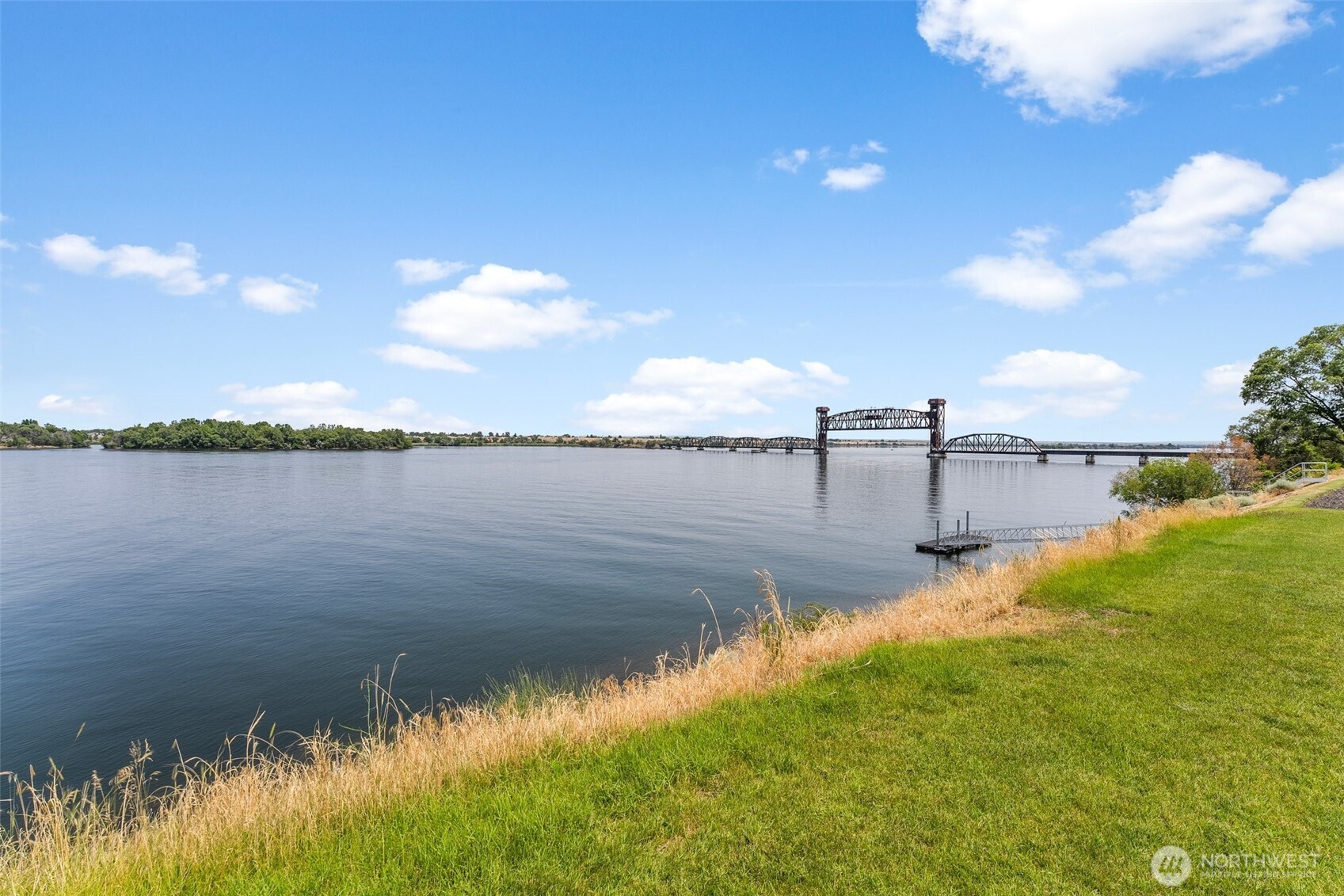 226102 E Donelson Drive Kennewick WA 99337