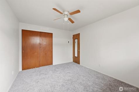 327 S Street SE Auburn WA 98002