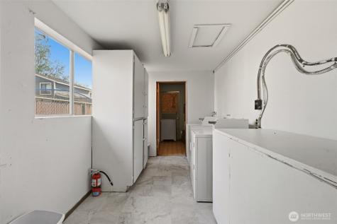 327 S Street SE Auburn WA 98002