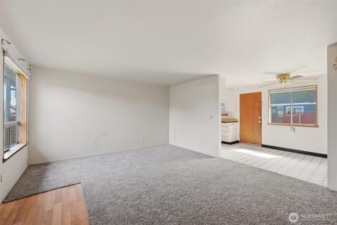 327 S Street SE Auburn WA 98002