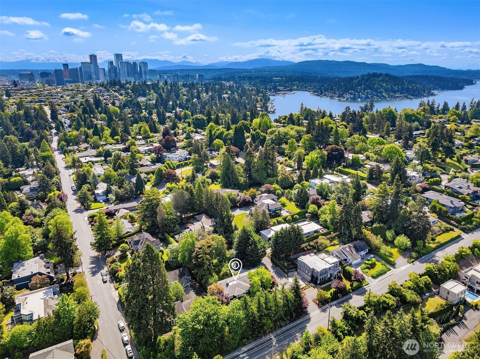 842 84th Avenue NE Medina WA 98039