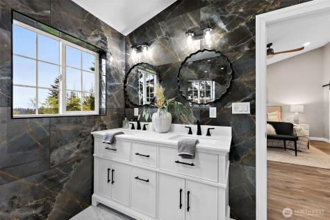 20425 198th Avenue SE Maple Valley WA 98038