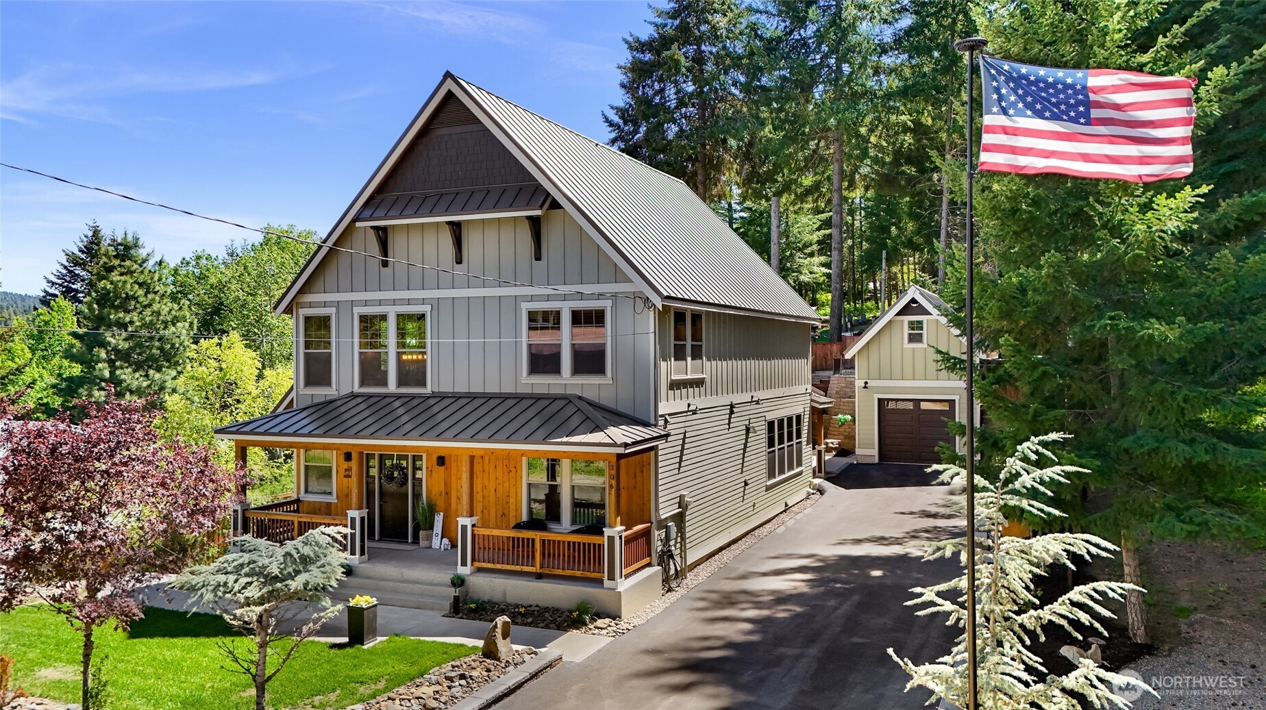 306 W Montana Avenue Roslyn WA 98941