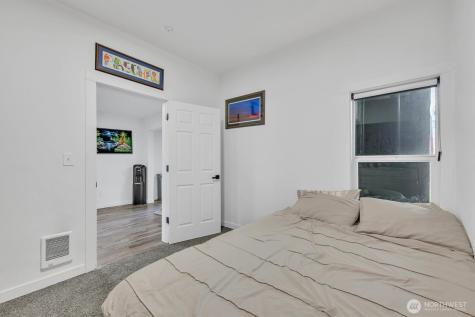 6004 S Lawrence Street Tacoma WA 98409