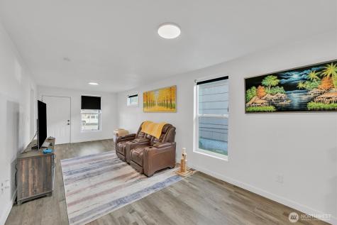 6004 S Lawrence Street Tacoma WA 98409