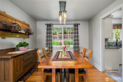 2114 S Cedar Hills Drive Mount Vernon WA 98274