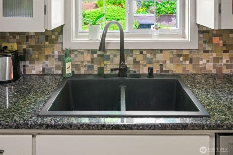 2114 S Cedar Hills Drive Mount Vernon WA 98274