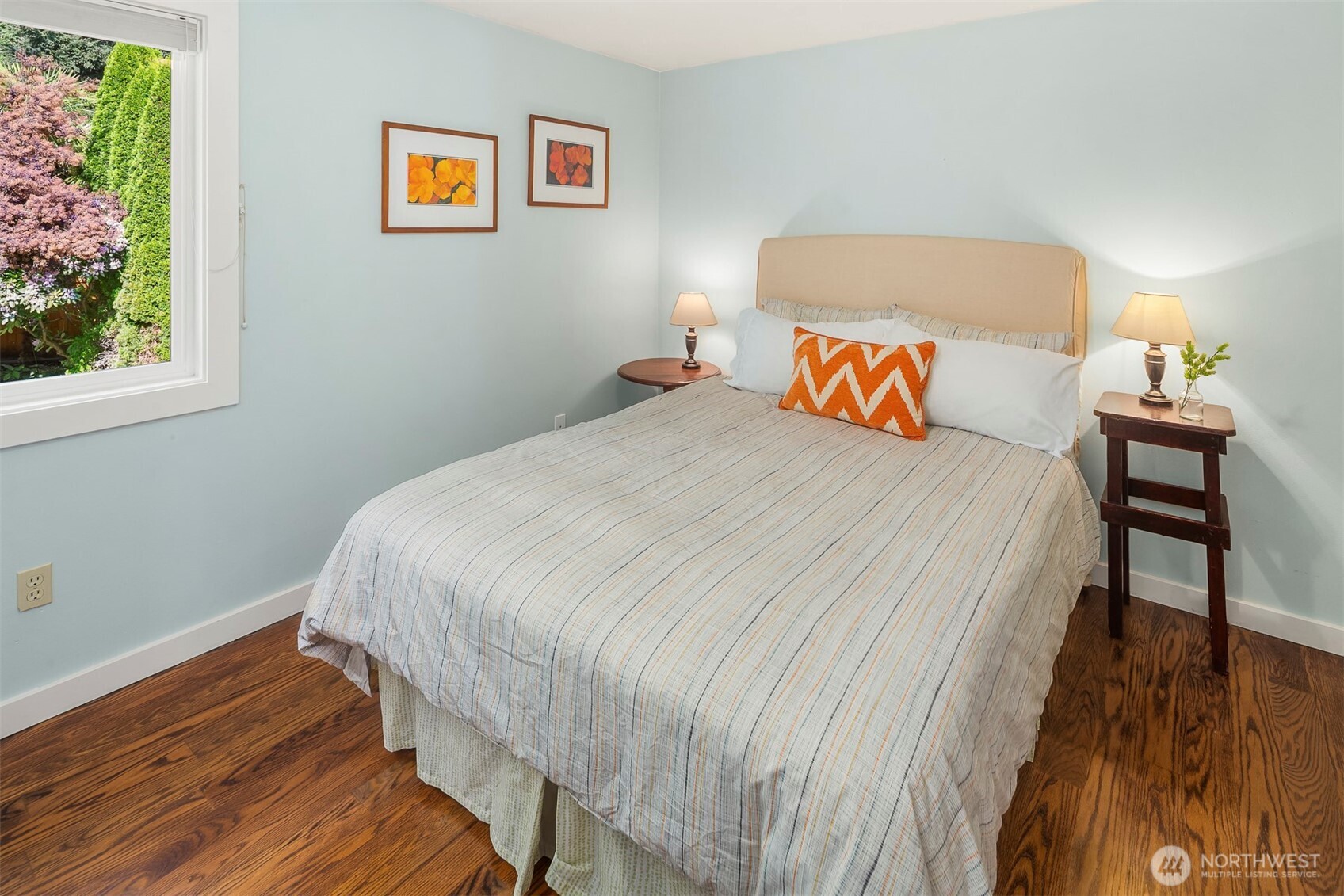 4810 117th Place NE Kirkland WA 98033