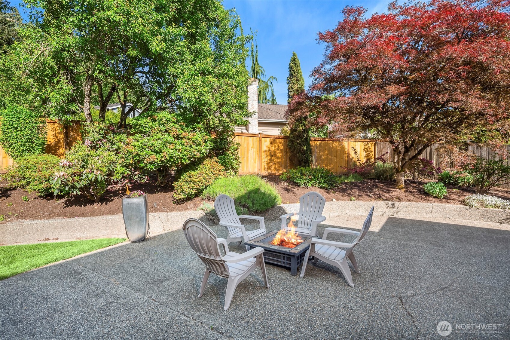 4810 117th Place NE Kirkland WA 98033