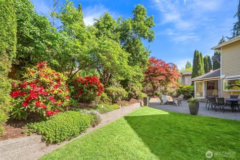 4810 117th Place NE Kirkland WA 98033