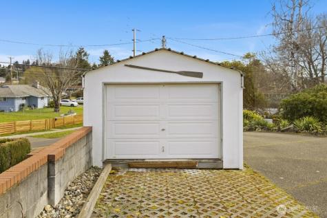 1244 Browns Point Boulevard Tacoma WA 98422