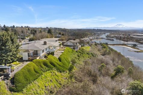 1244 Browns Point Boulevard Tacoma WA 98422