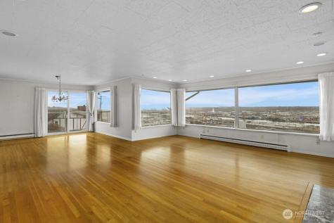 1244 Browns Point Boulevard Tacoma WA 98422