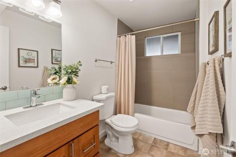 15601 125th Place NE Woodinville WA 98072