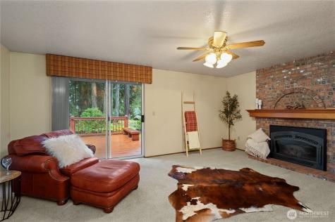9421 175th Street Ct E Puyallup WA 98375