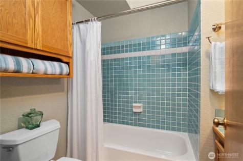 9421 175th Street Ct E Puyallup WA 98375