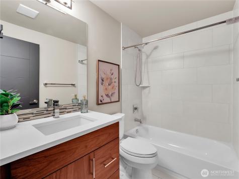 2038 NW 62nd Street Seattle WA 98107