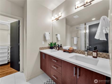 2038 NW 62nd Street Seattle WA 98107