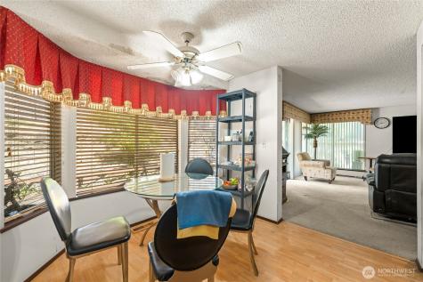 32416 29th Avenue SW Federal Way WA 98023