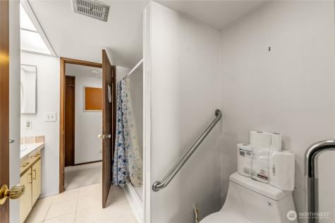 32416 29th Avenue SW Federal Way WA 98023