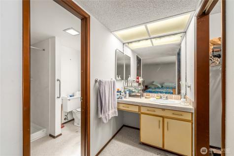 32416 29th Avenue SW Federal Way WA 98023