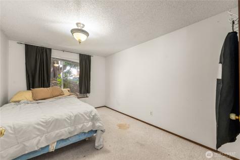32416 29th Avenue SW Federal Way WA 98023