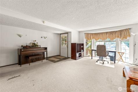 32416 29th Avenue SW Federal Way WA 98023