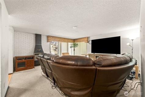 32416 29th Avenue SW Federal Way WA 98023