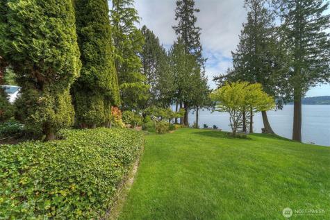 5691 Seabreeze Lane SE Port Orchard WA 98367