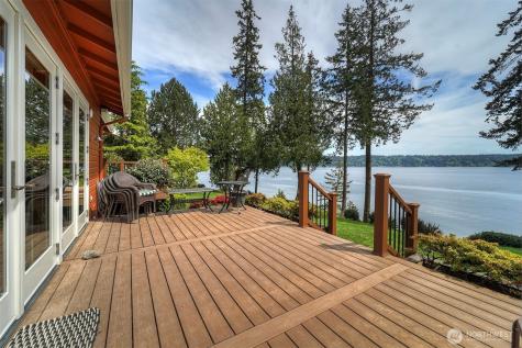 5691 Seabreeze Lane SE Port Orchard WA 98367