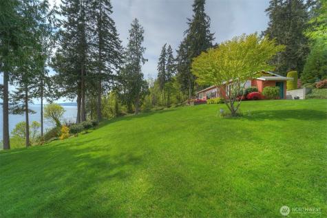 5691 Seabreeze Lane SE Port Orchard WA 98367