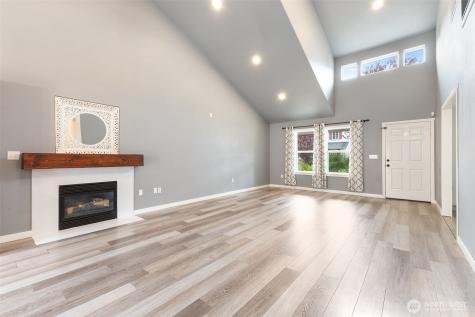 17807 25th Avenue E Tacoma WA 98445